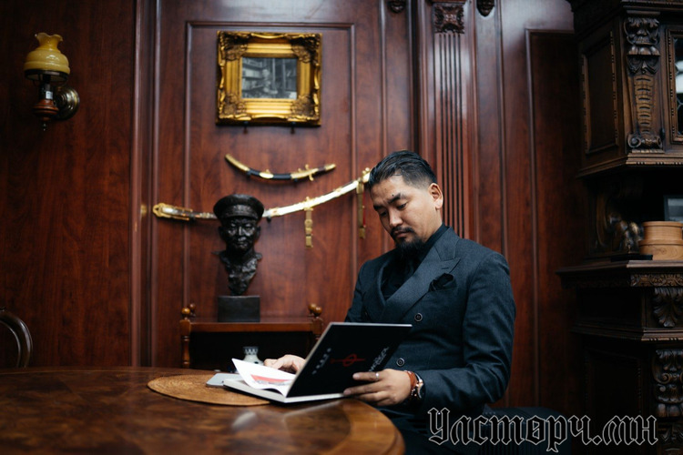 МАН-ын “ХЭРГИЙН ЭЗЭН ХЭНГЭРЭГИЙН ДОХИУР”АМУНДРА  гэж хэн бэ